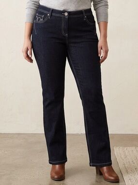 Cleo Dark Wash Boot/Straight Leg Jeans Size 14 - NWOT